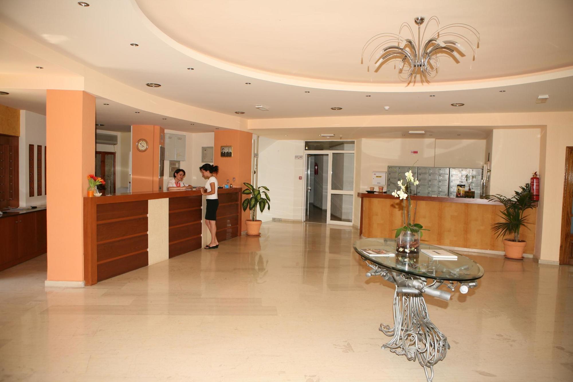 Stella-Katrin Hotel Platanész Kültér fotó