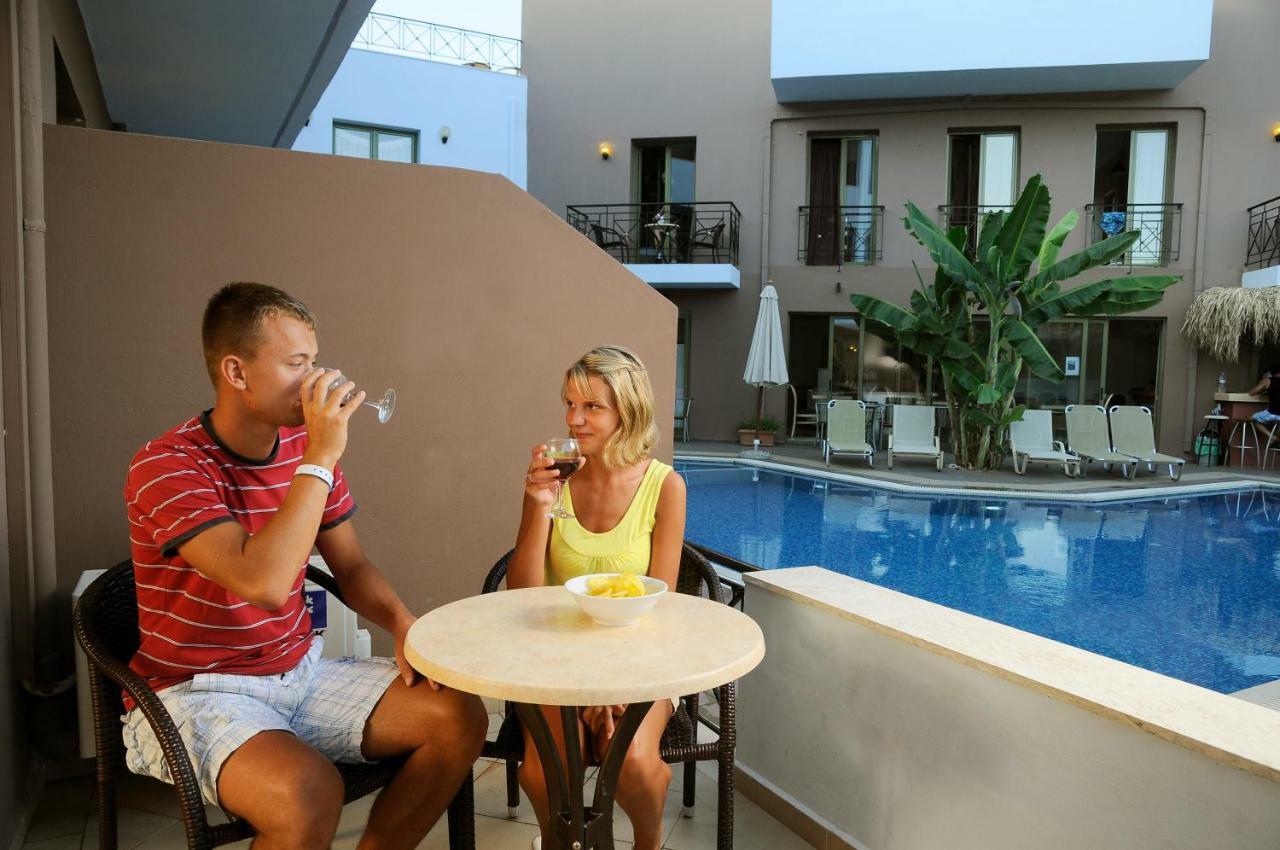 Stella-Katrin Hotel Platanész Kültér fotó