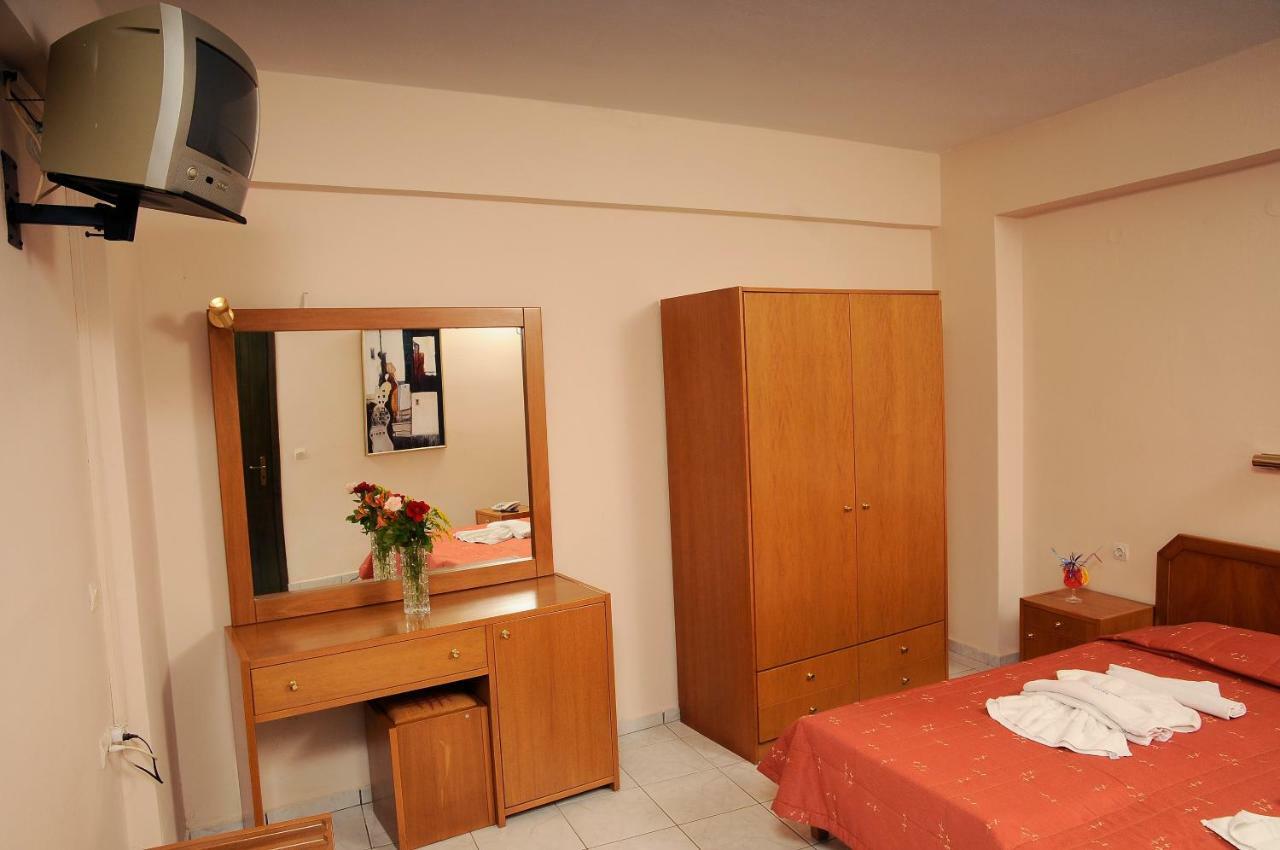 Stella-Katrin Hotel Platanész Kültér fotó
