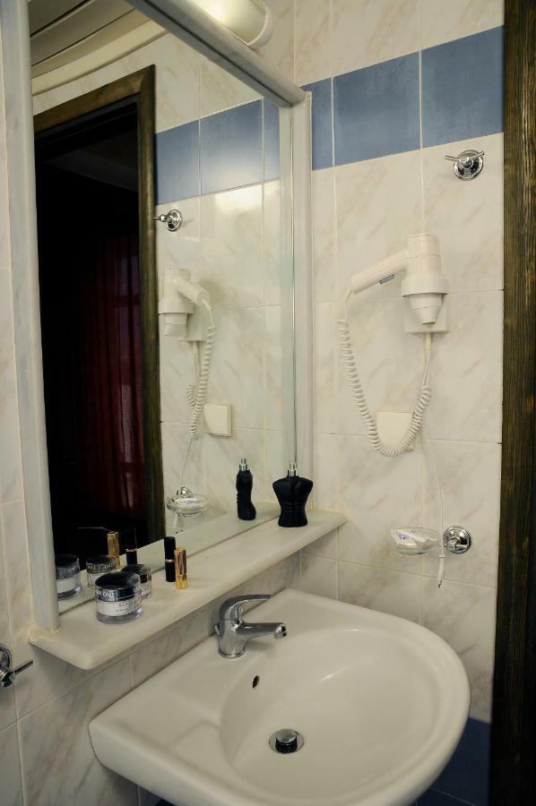 Stella-Katrin Hotel Platanész Kültér fotó